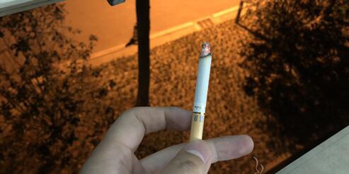 “网红”MOK开箱,抽这个,再也不用担心被叨叨啦! 电子烟测评 01_sOGgfrg.width-500 1